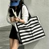 Large Capacity Striped Tote Bag for Women, Casual Shoulder Handbag with Zipper Pocket, Spacious Shopping Travel Beach Bag