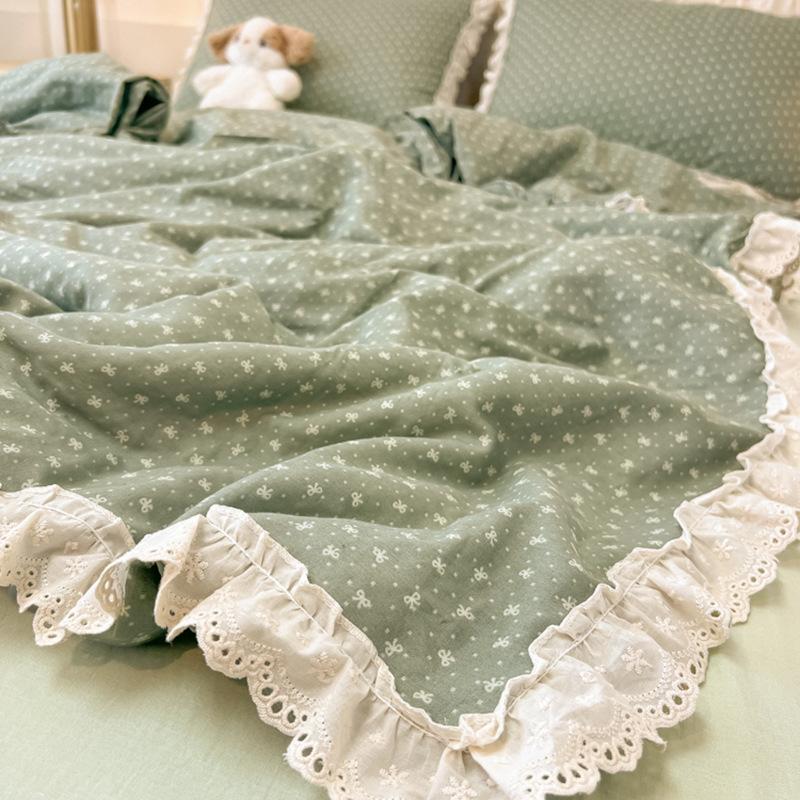 Lace Lace Bedding Four-piece Set Soft Skin-friendly Breathable Washed Sheets Quilt Cover Pillowcase