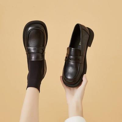Neue Damenschuhe mit runder Spitze, Retro-Plateau-Slipper, kleine Lederschuhe, bedecken die Füße, Mary Jane Einzelschuhe