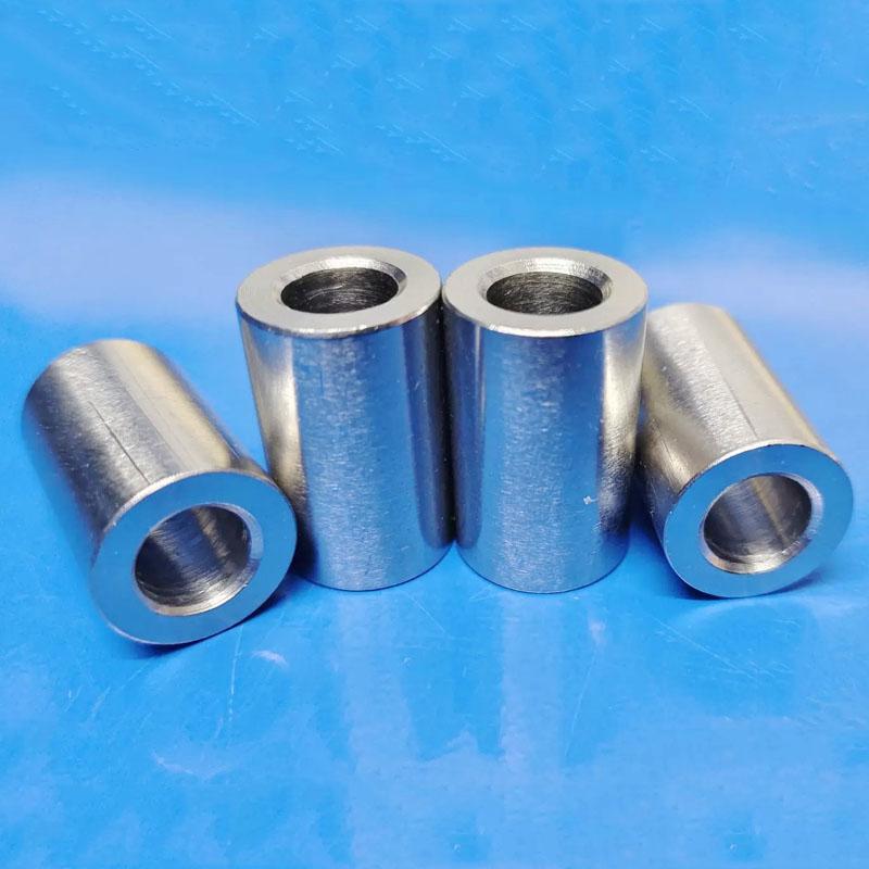 1-2 szt. M8 Stal nierdzewna 304 Podkładka tulejowa Średnica zewnętrzna 18 mm 22 mm Metalowa uszczelka Okrągły pusty niegwintowany dystansor tulejowy