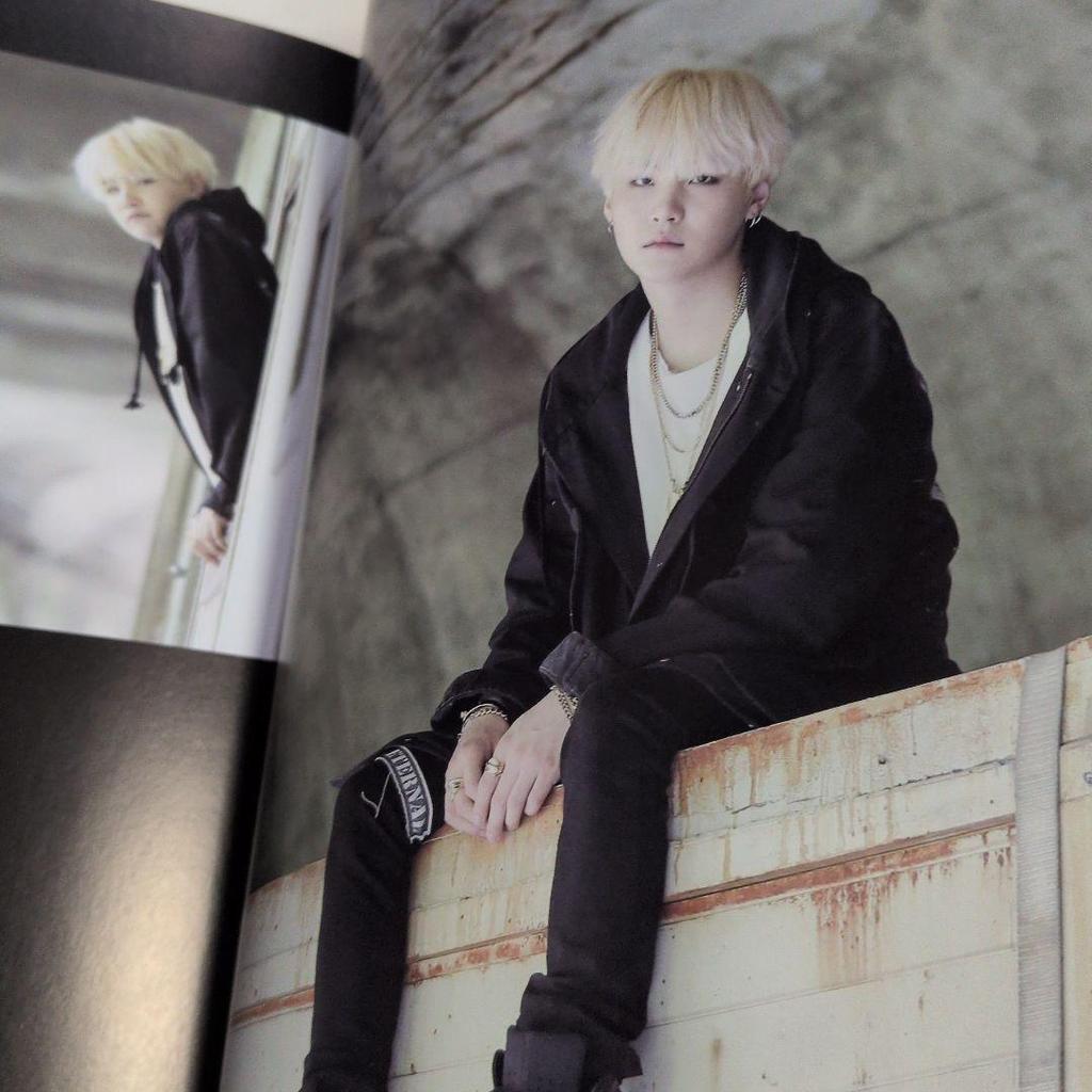 [OCCASION] BTS MEMORIES OF 2016 Livre photo Cartes à collectionner