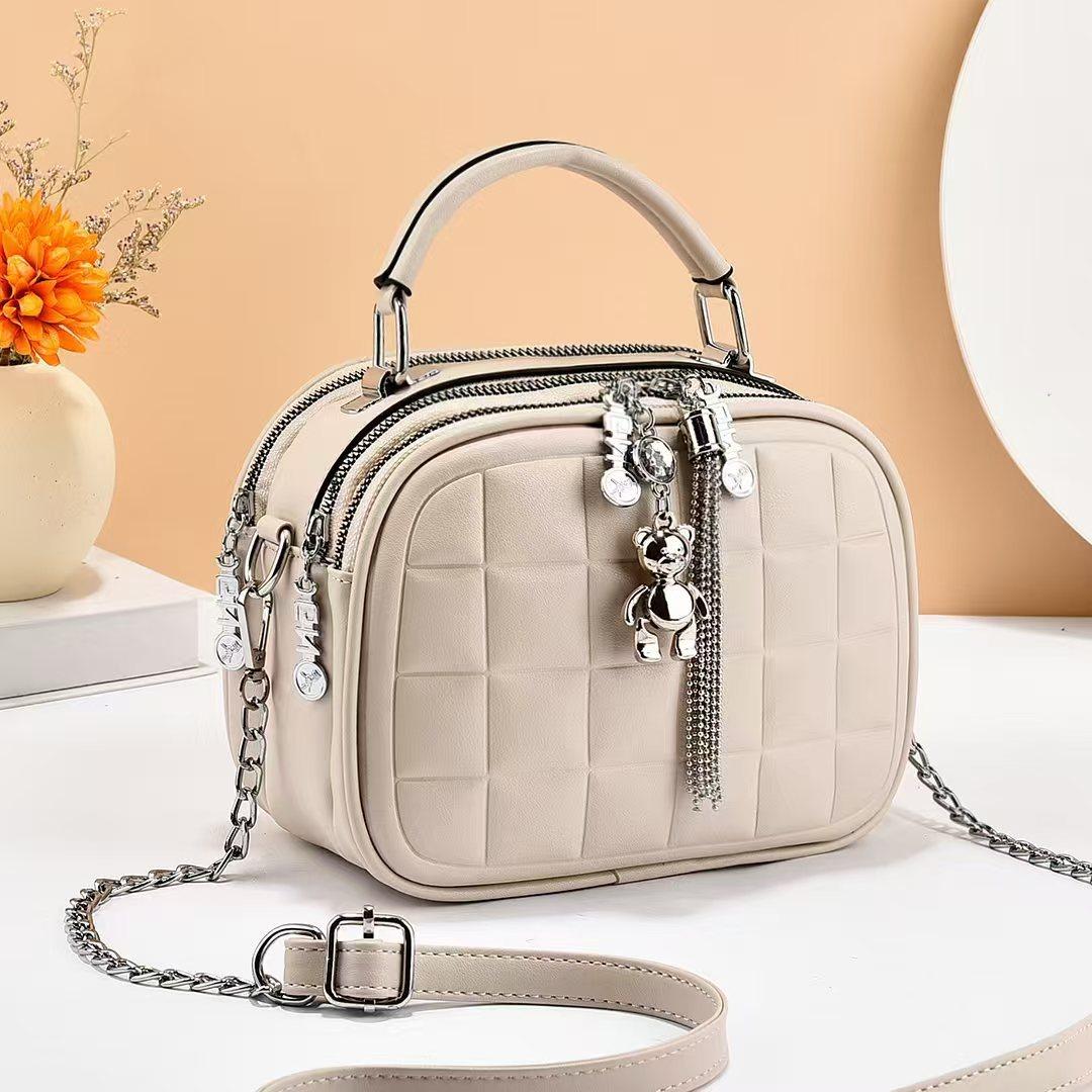 

New simple large capacity lightweight luxury high quality soft durable fashion exquisite lightweight commuter outdoor crossbody shoulder bag синій