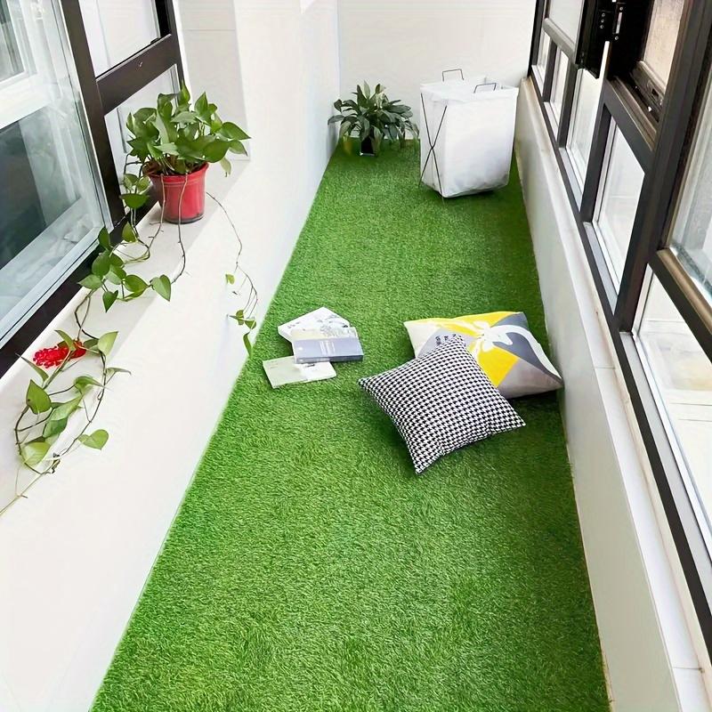 1 Roll Artificial Grass - Black Backing, Perfect for Outdoor Decor, Pet Training - Ideal for Yards, Balconies, and Parks, Outdoor Lawn Decoration