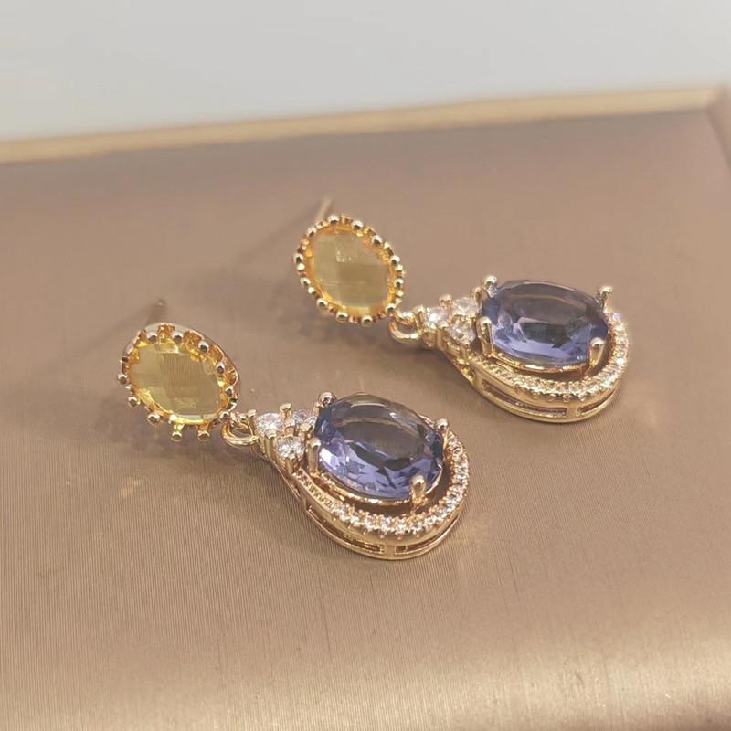 Orecchini con zirconi a goccia d'acqua viola per donna 2023 Accessori di gioielli per feste di fidanzamento di nozze di nuova moda