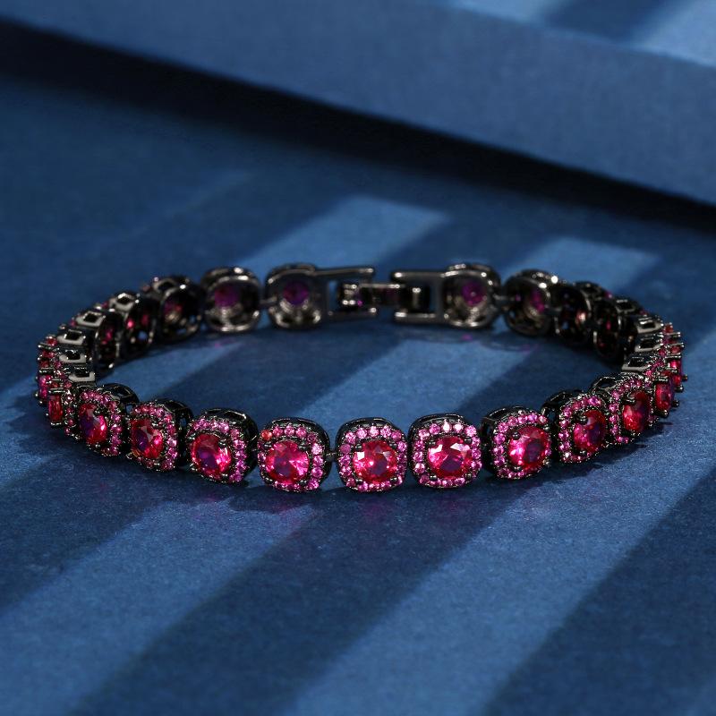 

Ювелирные изделия Ретро Имитация Корунда Легкая Роскошь Полностью Бриллиантовый Черное Золото Браслет Браслет Ювелирные изделия Камень Героини 4 мм 18