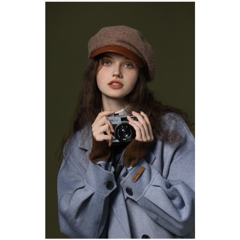 New autumn and winter beret, women's wool fashion versatile Japanese painter hat, windproof and warm cloud hat