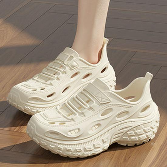 Women's Hole Shoes Non-Slip Sandals - Breathable, Soft Sole, Wear-Resistant Beach EVA Slippers