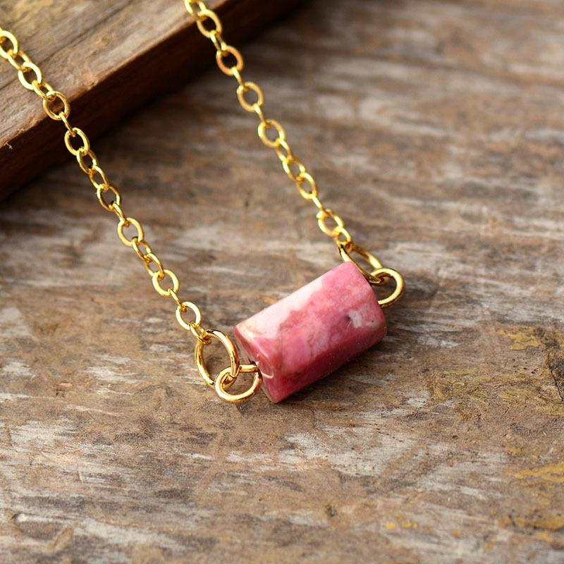 High Quality Natural Stone Simple Fashion French Hexagonal Column Pendant Necklace Popular Jewelry Crystal Jewelry