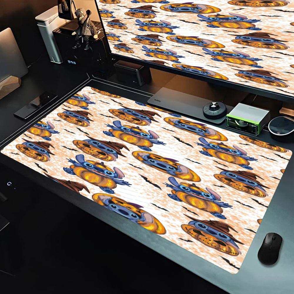 Christmas Stitch Tree Gaming Mouse Pad Desk Mouse Pad Desktop Mouse Pad Nonslip Rubber Base Computer Decor Item Office Use
