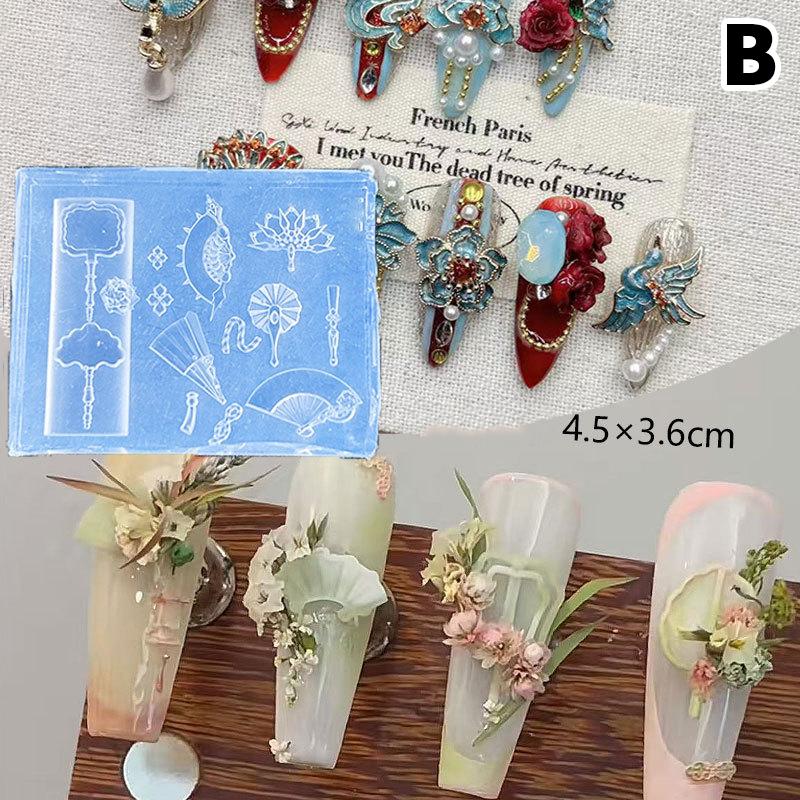 3D Silikon-Nagelkunstform im chinesischen Stil Exquisites Drachen Kupfermünzen Glocken Knöpfe Chinesische Knoten Fächerdesign für Nageldekoration