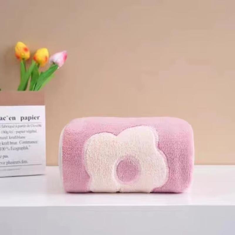 New Bath Towel in 2026 Coral Fleece Soft Absorbent No Shedding Super Comfortable Size 70*140cm Large Specification.