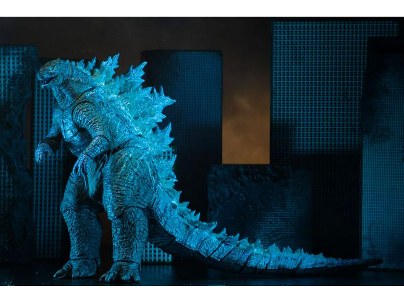 NECA Godzilla 2019 Nuclear Blast Energy SHM Movable Figure Ornament