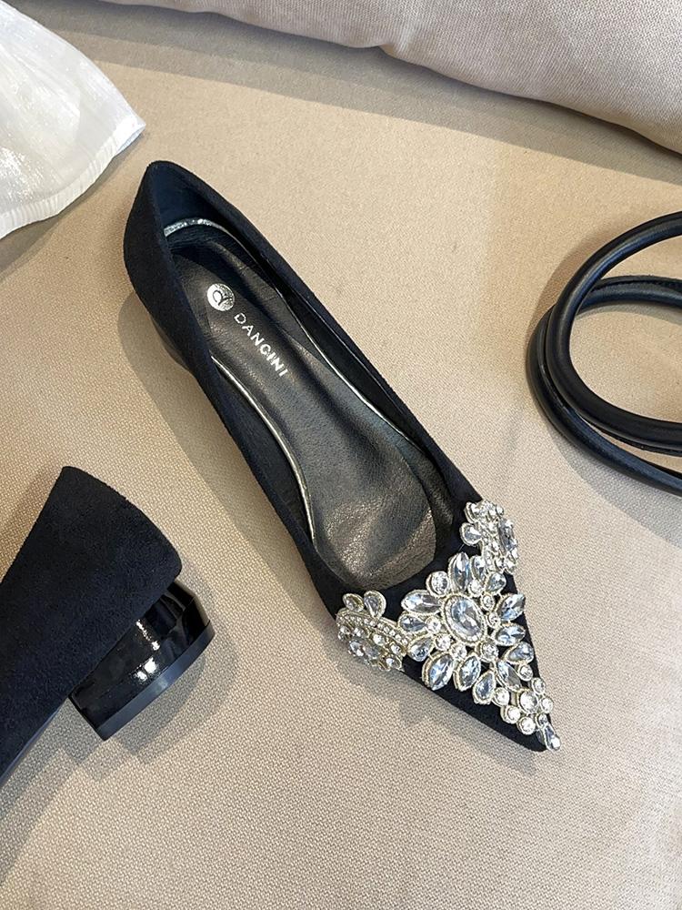 Fashion Pointed-toe sexy Pearl Marie Jane single shoes for women 2025 new style, elegant and not tiring, thick-heeled work shoes