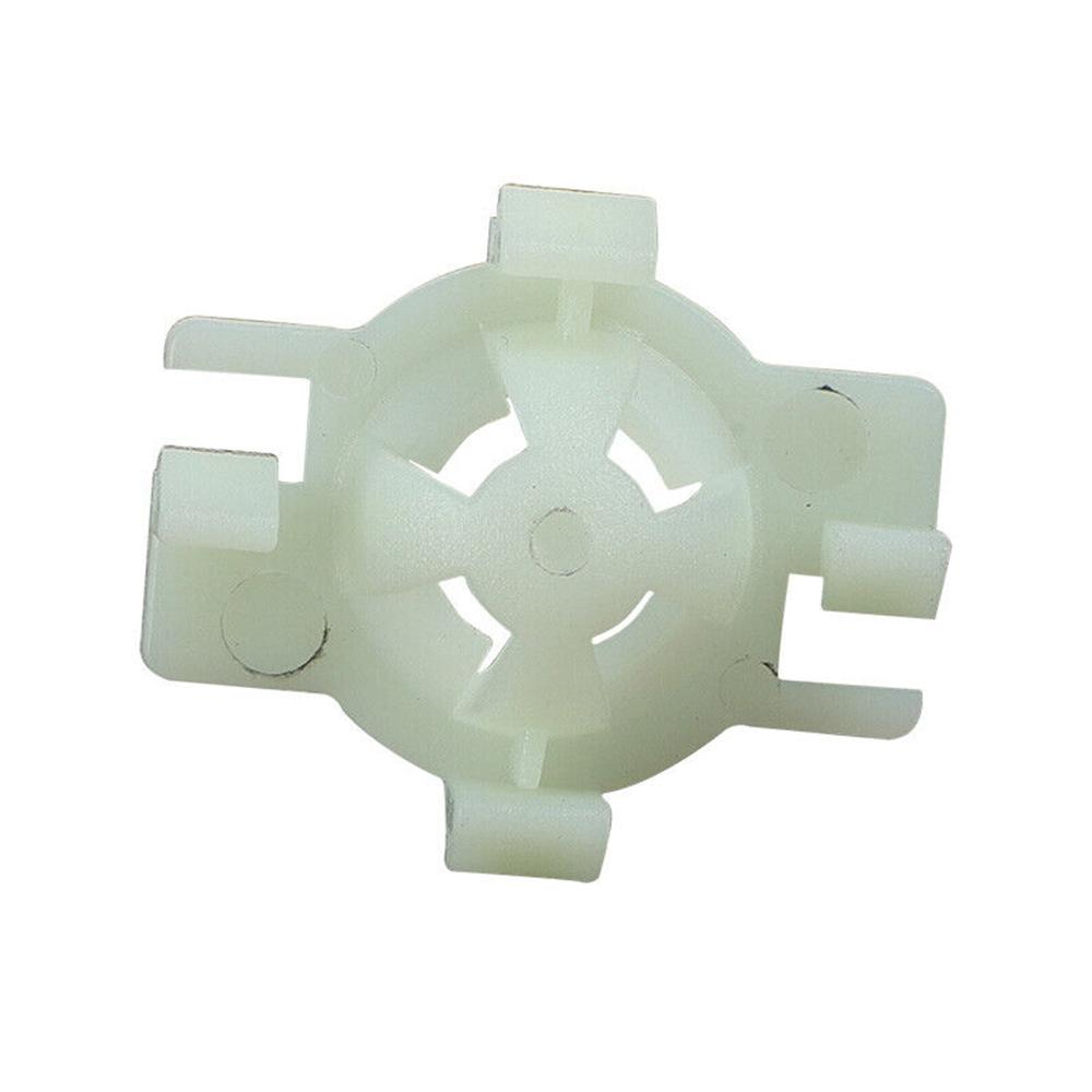 55156879AB Headlight Mounting Bracket Clip For Jeep Grand Cherokee WJ 2000-2006