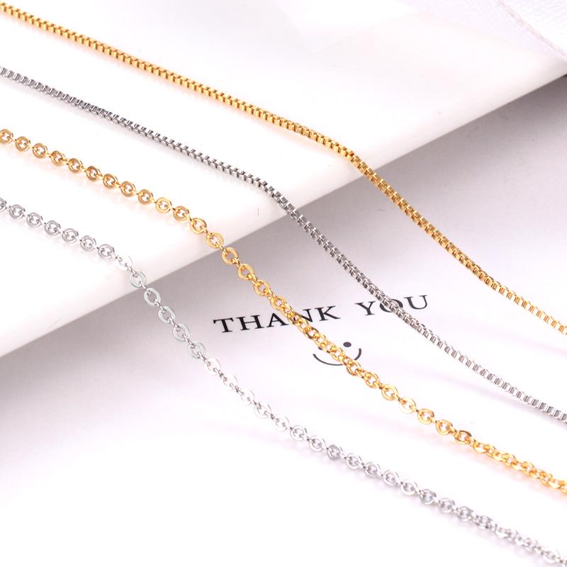 Adjustable Women's Clavicle Necklace with Cross Pendant