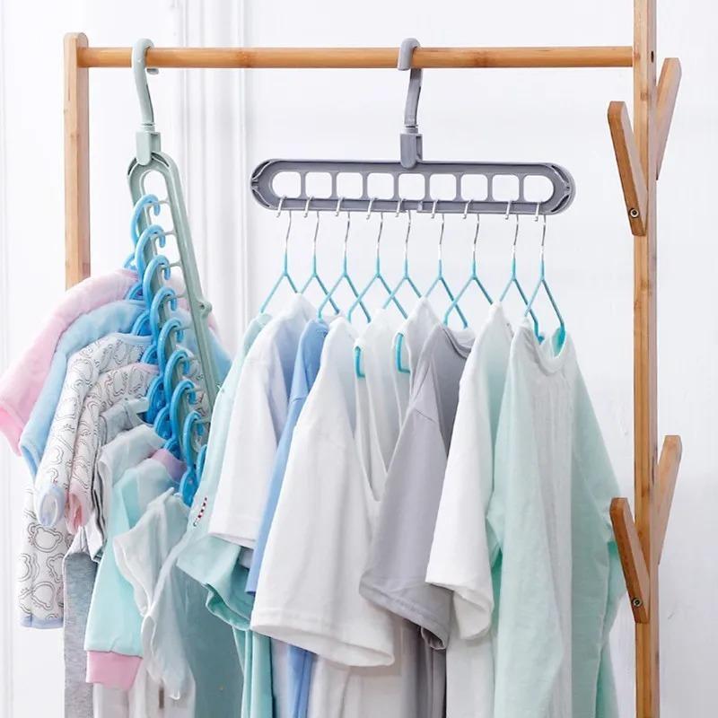 Space Saving Plastic 9 Hole Folding Hanger Organizer for Shirts Bags Storage Multifunctional Home Hotel Wardrobe Storage Tool