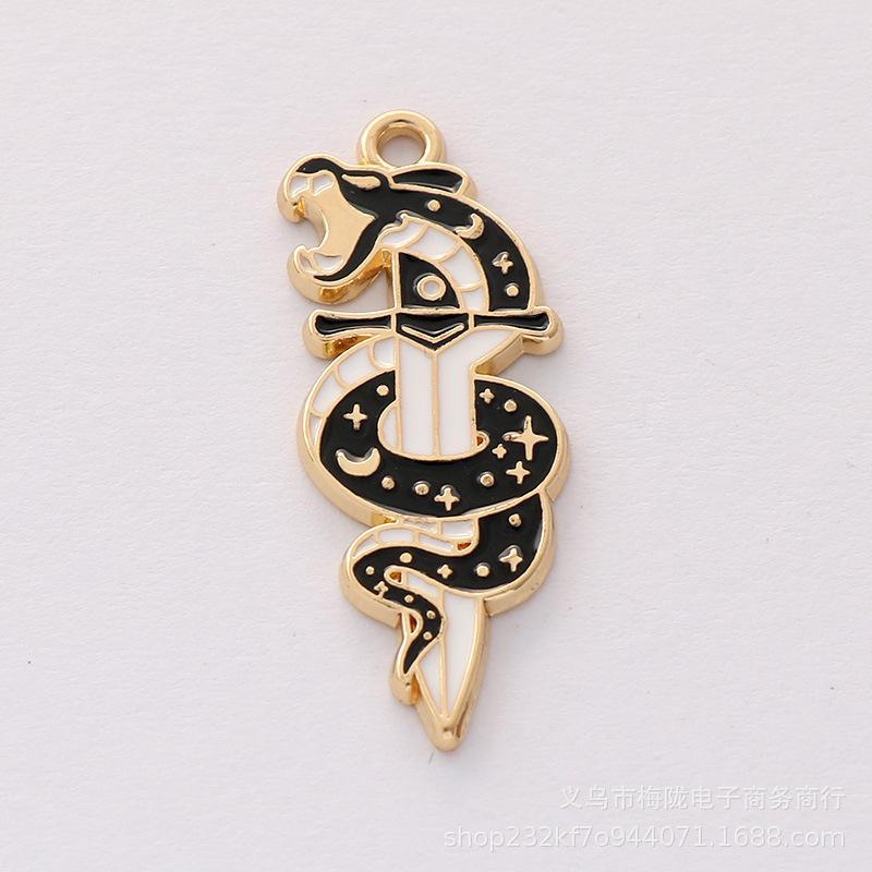 Animal Pendant Cartoon Black and White Snake Design Enamel Necklace Keychain Charm