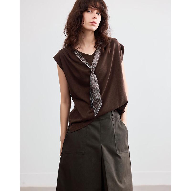 

Demana Breathable Linen & Silk Blend V-Neck T-Shirt M