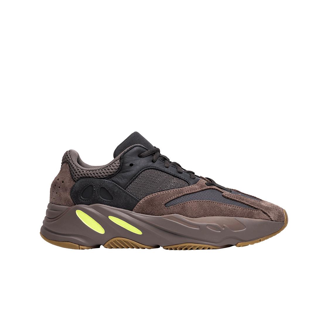 

Adidas Yeezy Boost 700 Mauve 265