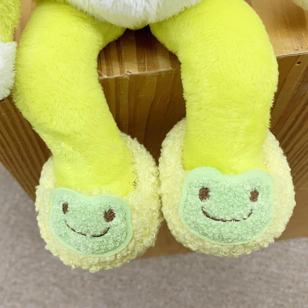 Pickles the Frog X HIBIYA-KADAN Bean Doll Plush Costume, Dress-Up Room Shoes, Yellow Mimosa, PZ44157-61