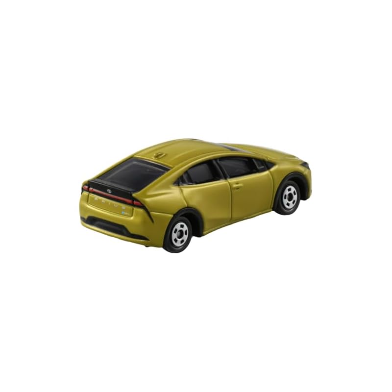 Takara Tomy Tomica No. 19 Toyota Prius (Blister Packaging) Miniature Car Toy for Ages 3 and Up