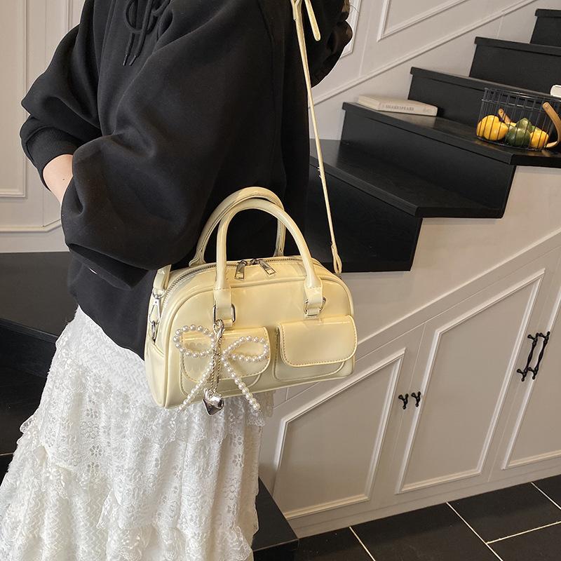 Women's Bag Versatile Commuter Multi-Pocket Casual Shoulder Small Square Bag