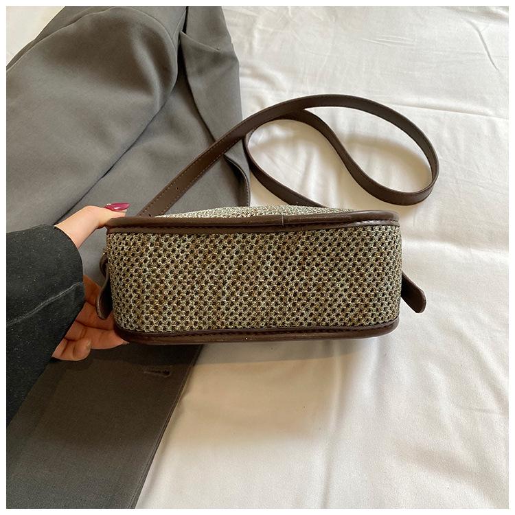 Hong Kong Retro Woven Crossbody Bag - Summer 2026 Collection, Women’s Hollow Knit Color Block Single Shoulder Bag