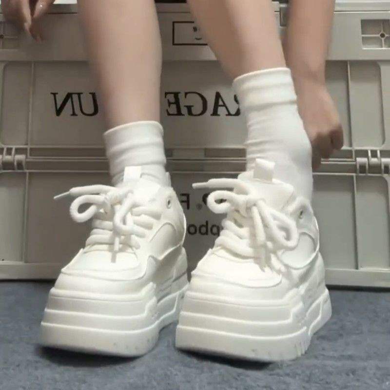 Białe zimowe welurowe sneakersy damskie buty na białej platformie typu muffin buty na deskorolkę buty podwyższające buty codzienne buty bawełniane damskie