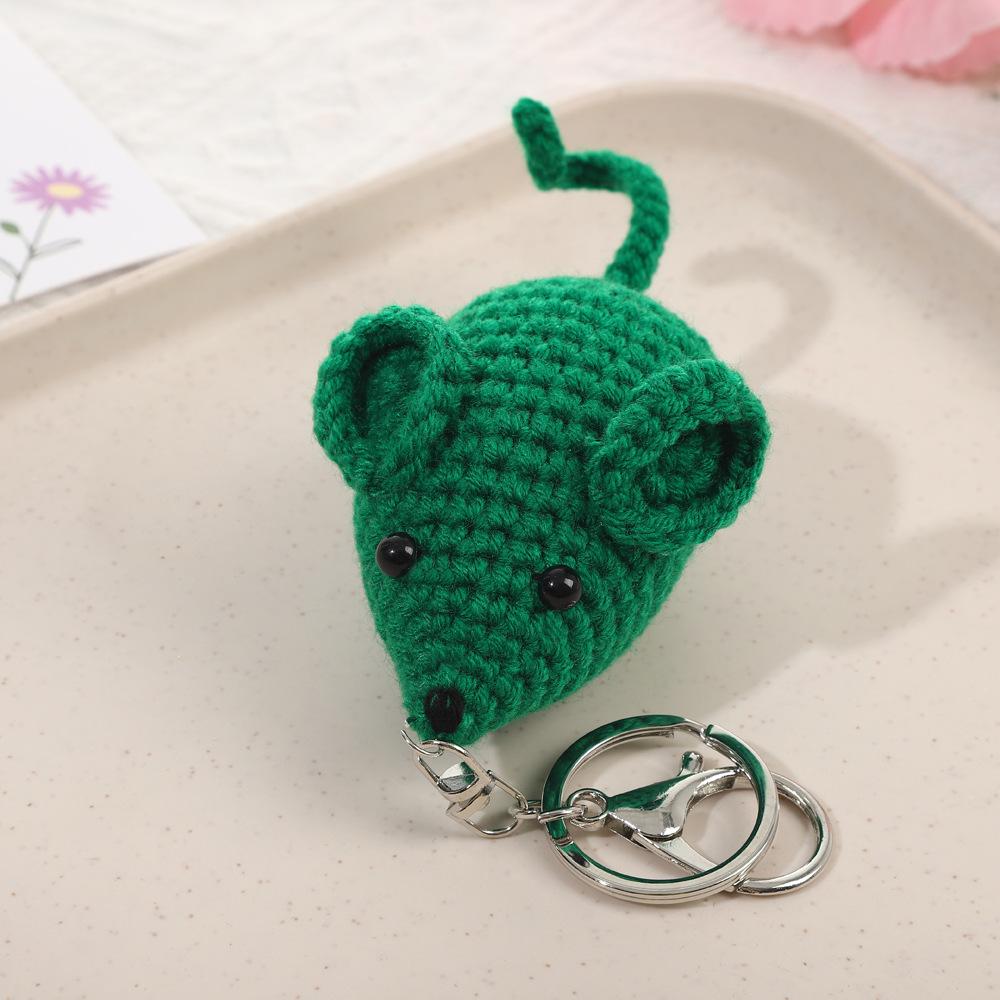 Nieuwe Creatieve Wol Gehaakte Kleine Muis Huis Kamer Decoratie Handgemaakte Gebreide Muis Rugzak Ornamenten Koppel Schattige Sleutelhanger