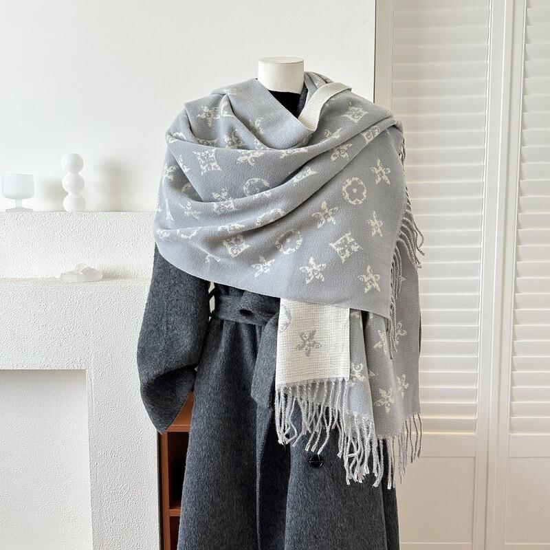 Women's Elegant British Style Double-Sided Jacquard Winter Scarf & Shawl