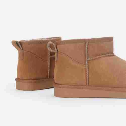 Cowhide snow boots women's autumn and winter leather short boots keep warm and cold-proof one-pedal couple bread shoes cotton shoes