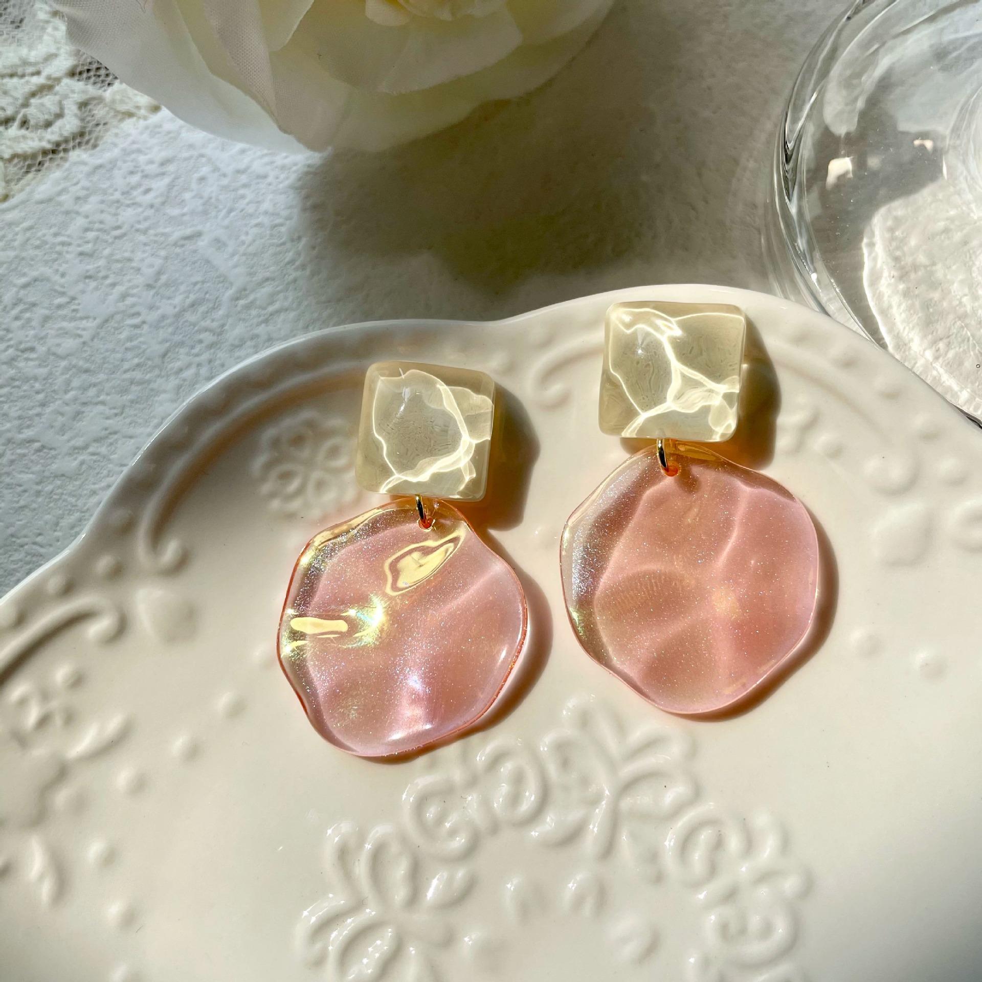 

LATS Irregular Water Ripple Acrylic Resin Transparent Earrings for Women Sweet Girl Fashion Zircon Party Birthday Gift