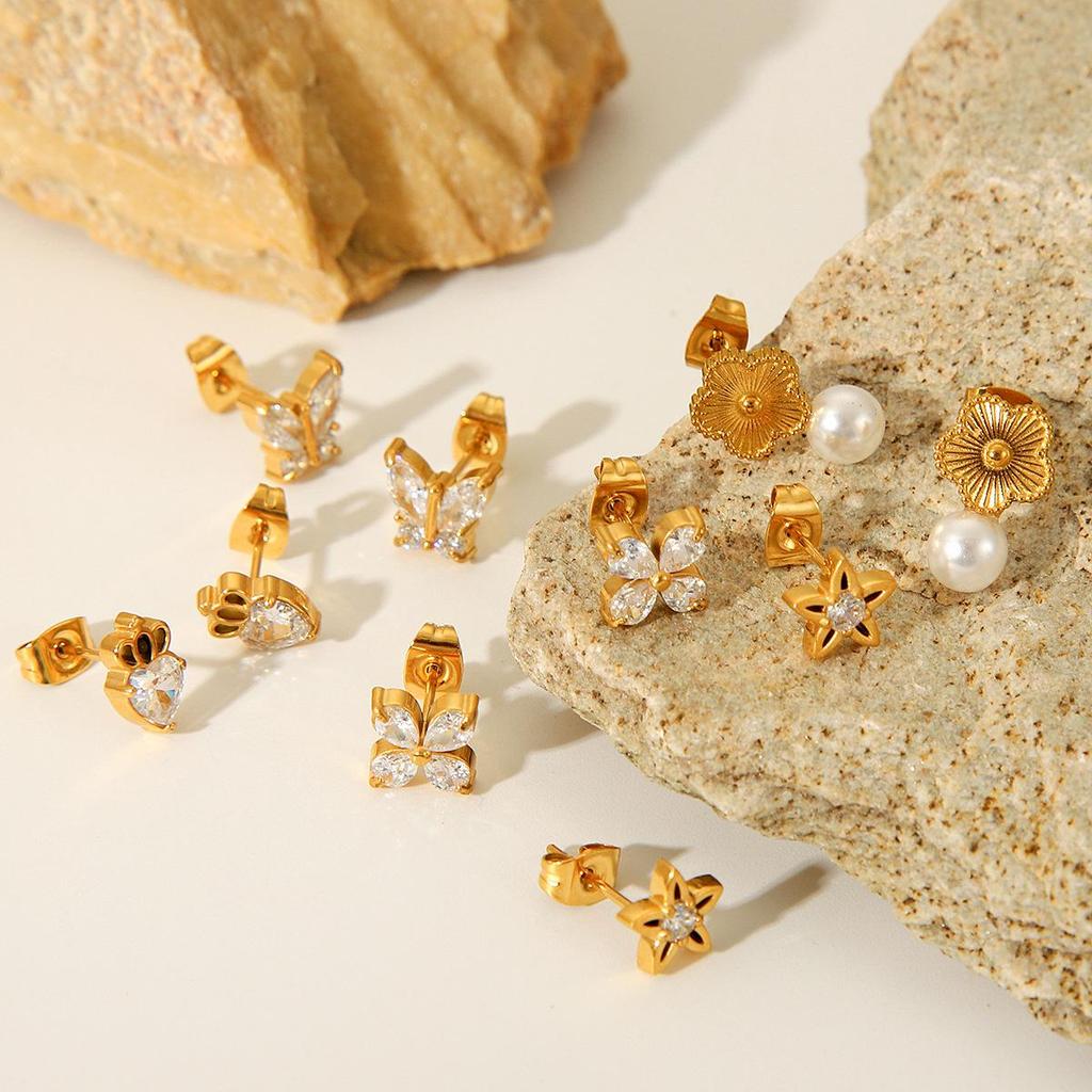 European & American Fashion Butterfly Zircon Star Stud Earrings: Light Luxury Stainless Steel Five-Petal Pearl Flower Design