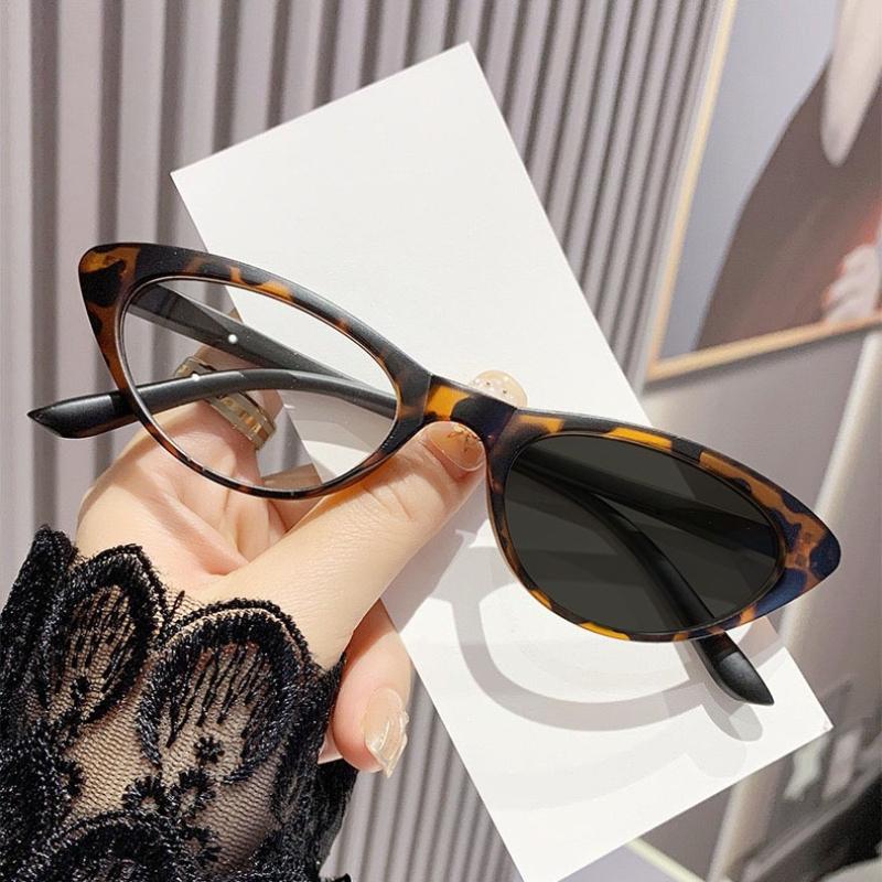 Fashion Cat-Eye Photochromic Myopia Glasses Unisex Ultra-Lightweight High-Definition Anti-Blue Light Eyewear Diopter 0 To -4.0