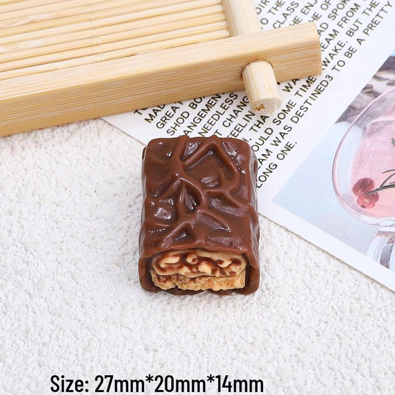 

Набор для изготовления украшений из смолы «Шоколадный сэндвич»