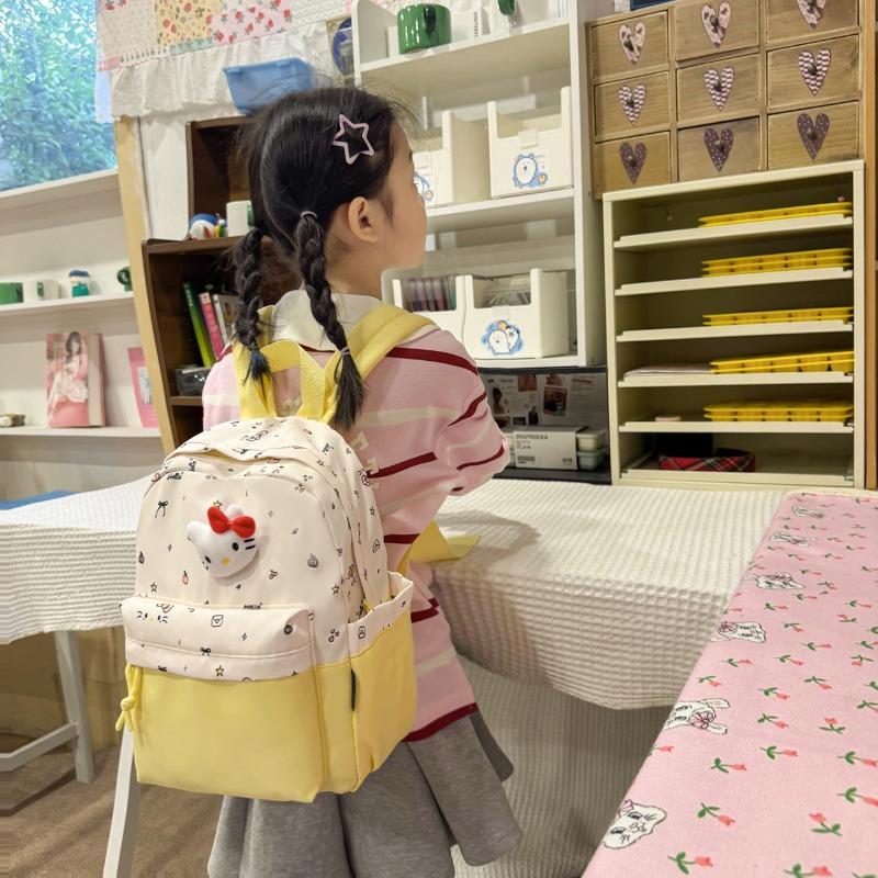 New cute cartoon backpack girl junior high school primary school large capacity commuting light schoolbag student backpack