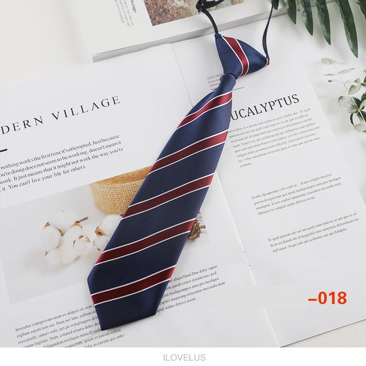 Children's Small Tie with Creative Fun Cartoon Polyester Short Lazy Knot Free Tie 6cm