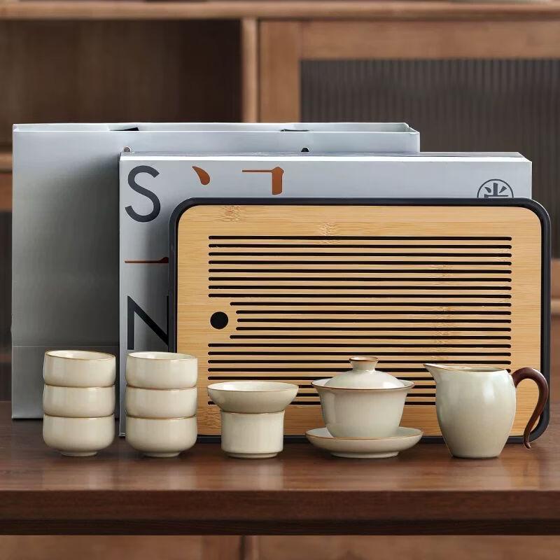

Anmu Ru Kiln Ceramic Kung Fu Tea Set