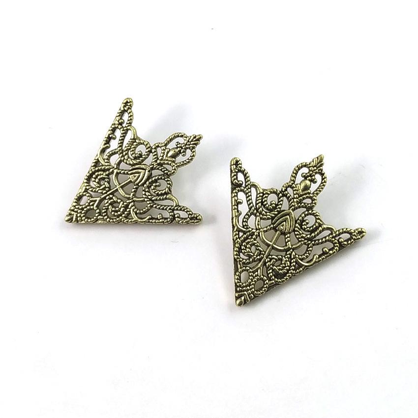 Korean Retro Floral Collar Clip Brooch for Men and Women
