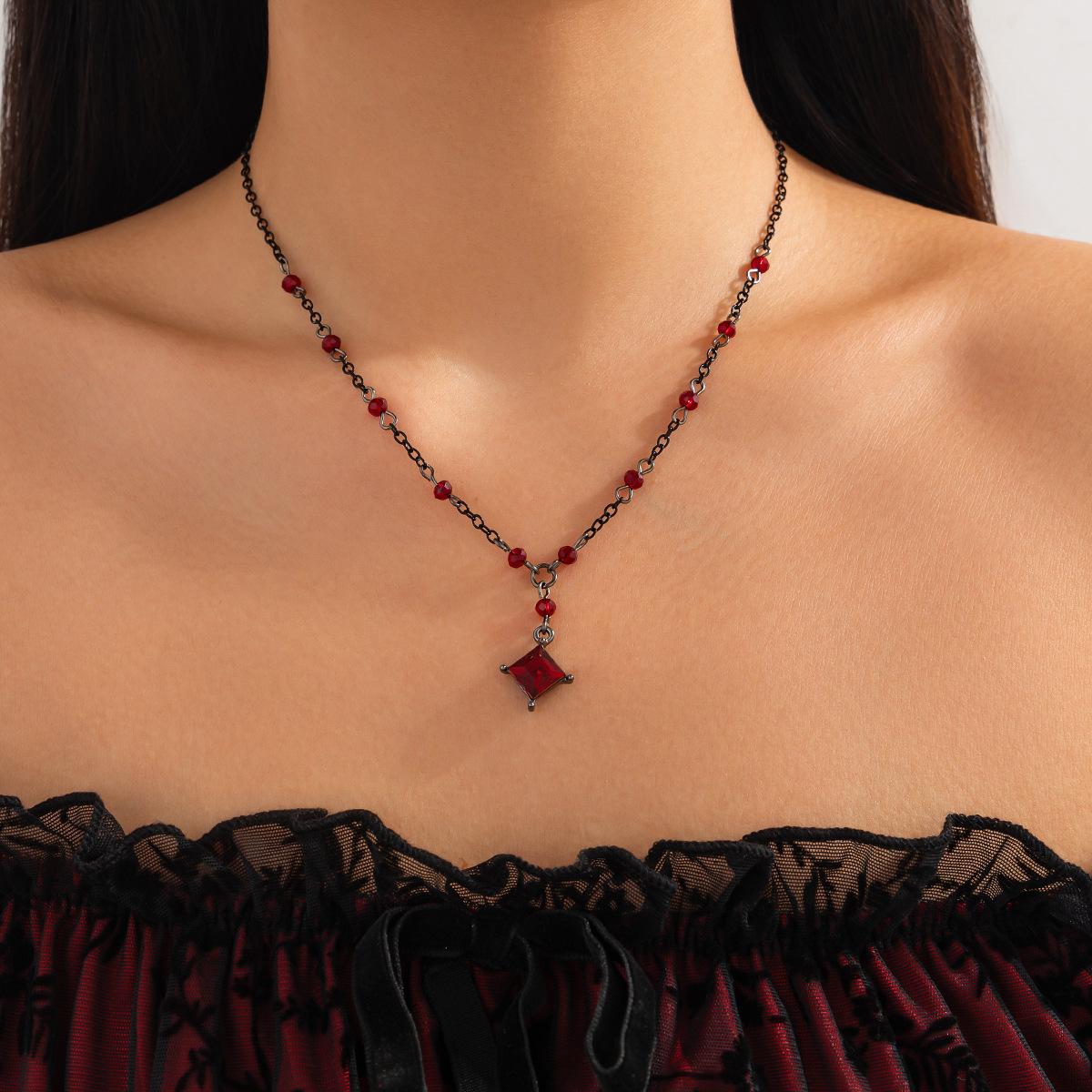 

Темная готическая подвеска из имитации кристалла, многослойное ожерелье, ретро-ожерелье, ожерелье в форме капли воды