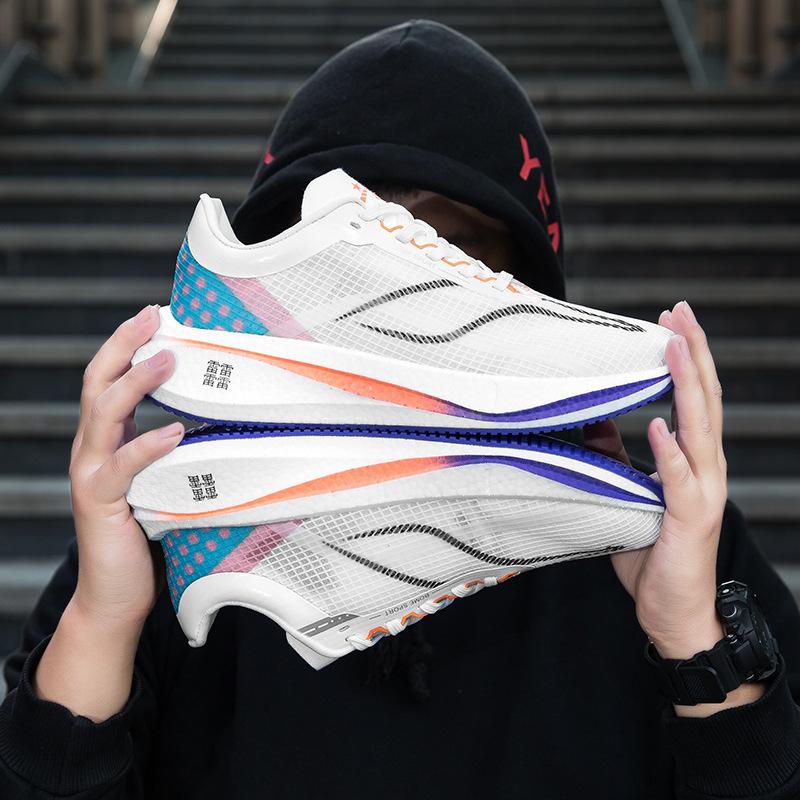 

Fluorescent shoes really explode flying electric 3 running shoes carbon board running shoes male and female students sports older children rac 44