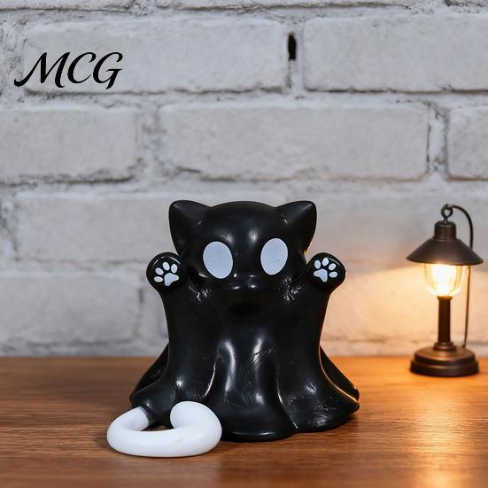 Desktop Ghost Cat Statue Figure, 3D Printed Decorative Ornament, Smooth Surface Spooky Sculpture Mini Decoration Halloween Gift for Lovers