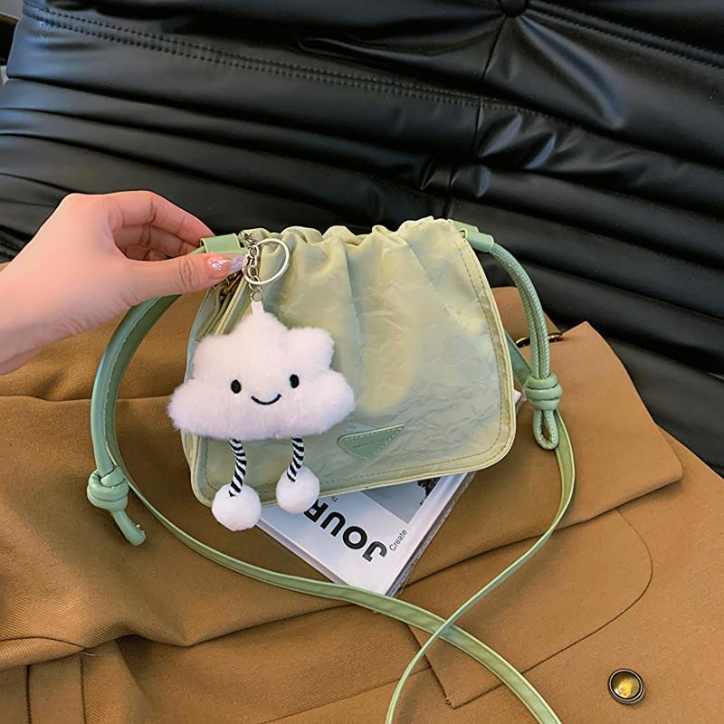 Chic Street Trendy Bucket Bag Fashionable Pu Leather Crossbody Handbag With Magnetic Closure