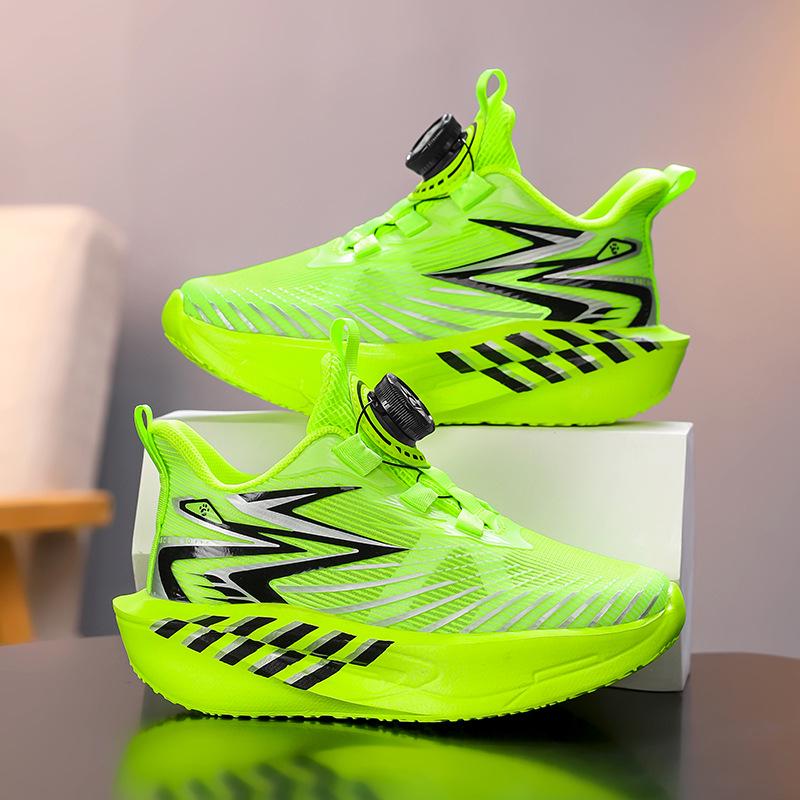 Boys' Lightweight Summer Mesh Running Shoes for School-Age Children