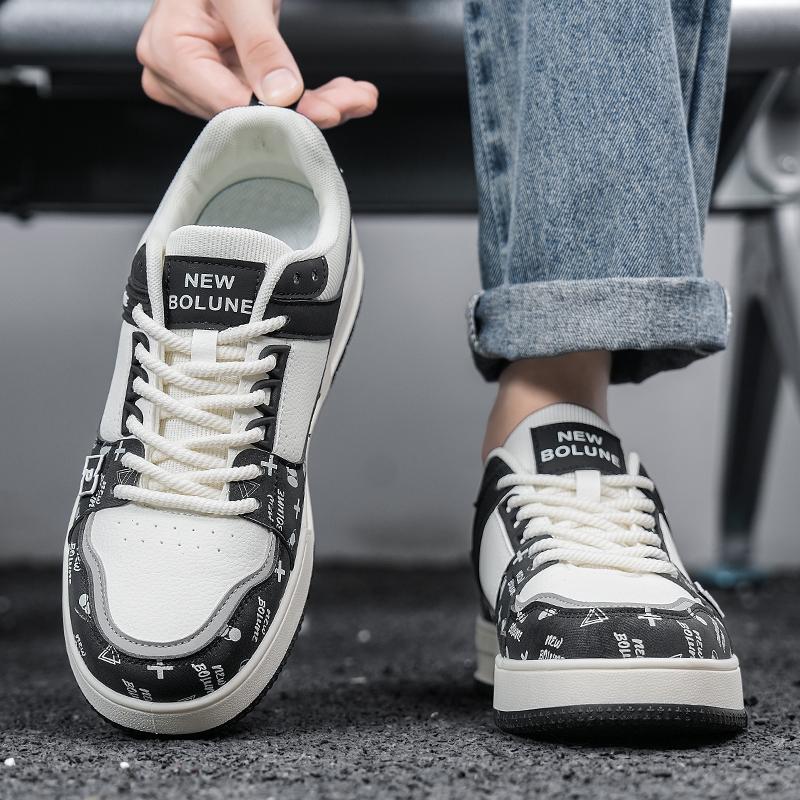 Unisex Casual Skate Sneakers Sizes 36-44 Couple Low Top Sport Shoes for Walking Campus Travel Streetwear and Daily Wear