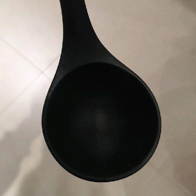Walnut Handle Premium Silicone Deep Soup Ladle One thing