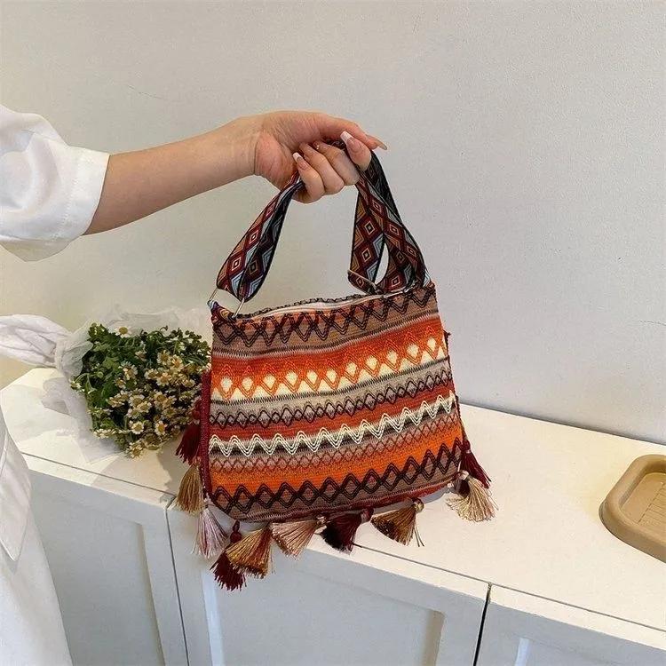 WTEMPO Damen Umhängetaschen mit großem Fassungsvermögen im Ethno-Stil, trendig, vielseitig, breite Träger, Einzel-Schultertaschen mit Quasten