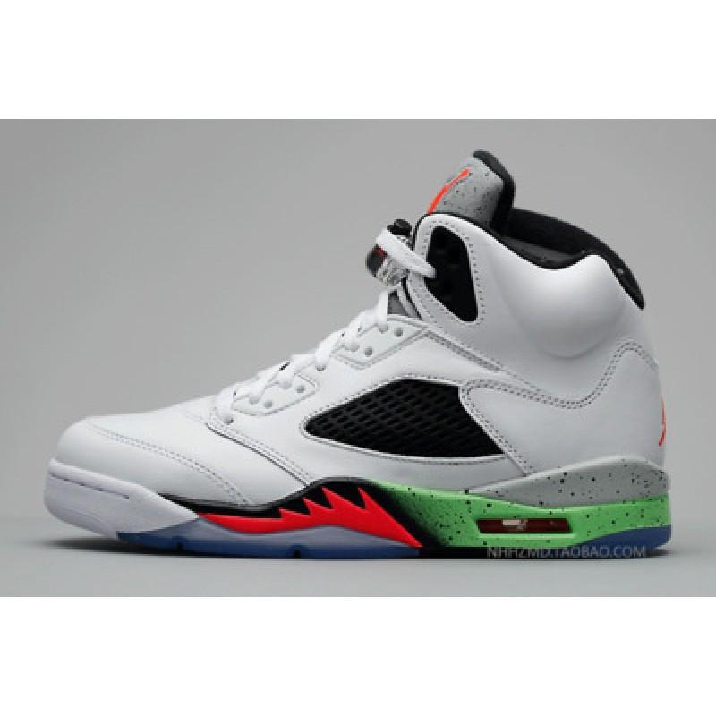 Pantofi de baschet autentici AJ5: Aripă de Cicadă Neagră, Pânză Albă, Albastru Gheață, Roșu și Galben Multicolor AJ6 Variație Sportivă.