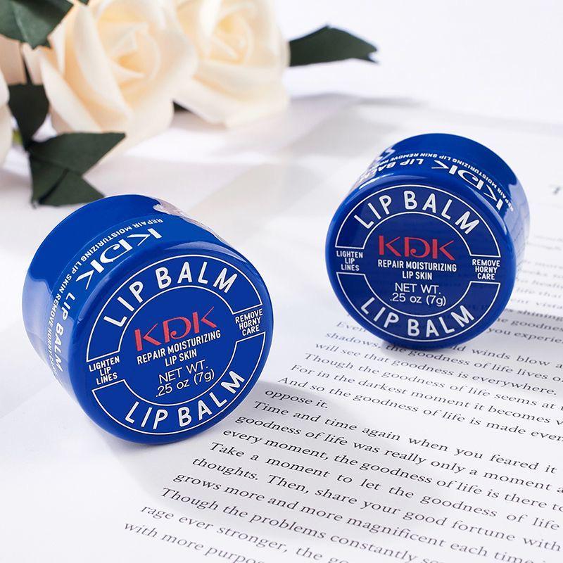 

KDK Маленький синій бальзам для губ у бляшанці: Зволожуючий, Гідратуючий, Проти потріскування та лущення, Відлущуючий, Зменшує зморшки на губах, Унісекс