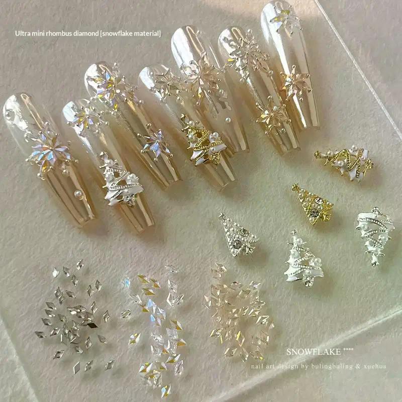 50Pcs Colorful Rhombus Nail Charms Snowflake Nail Rhinestone Flat Bottom Stereoscopic Nail Decoration DIY Accessories